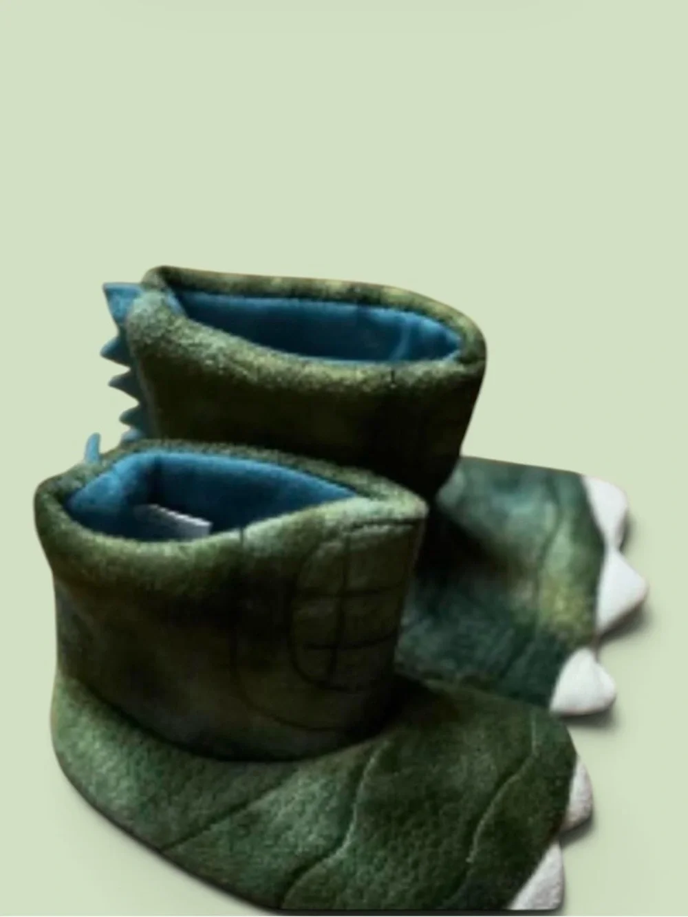 Cat & Jack Toddler Boys Green Dinosaur Claw Feet Slipper Boots Size 12-24 Months